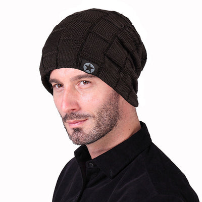 Gorro Tejido con Parche de Estrella de Cinco Puntas - Image 3