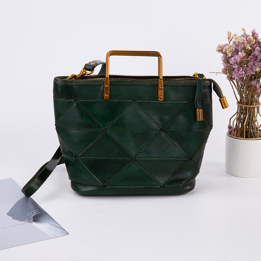Bolso de Trabajo Geométrico en Cuero - Diseño Literario para Mujer - Image 3