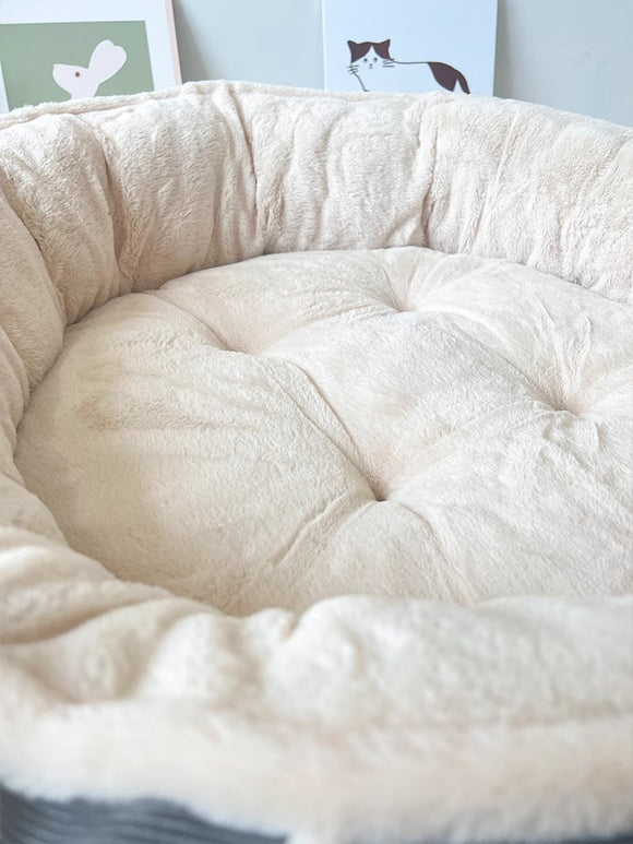 Casinha Térmica para Pets - Abrigo de Inverno para a Família