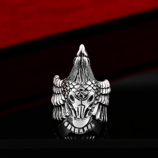 Anillo de Acero Inoxidable Personalizado con Cuervo para Hombre - Image 9