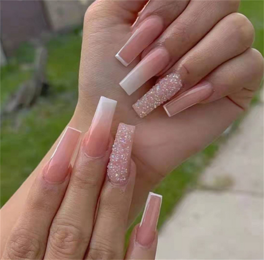 Parches de Manicura Transparentes de Larga Duración para Mujer - Image 2