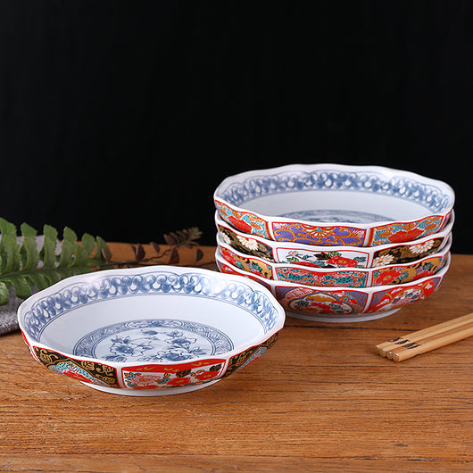 Plato Hondo de Cerámica Japonesa con Pintura Tradicional Retro