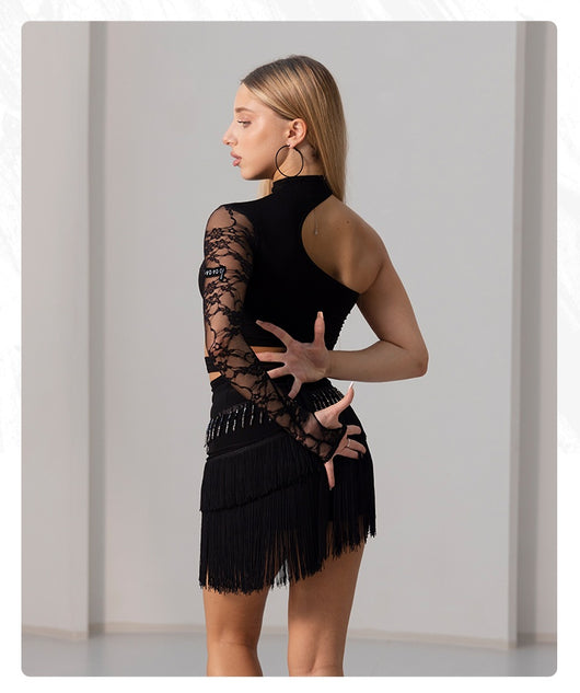 Conjunto de Danza Latina: Top con Encaje y Falda Corta con Borlas - Image 13