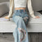 Jeans Rectos con Bordado de Diseño Premium