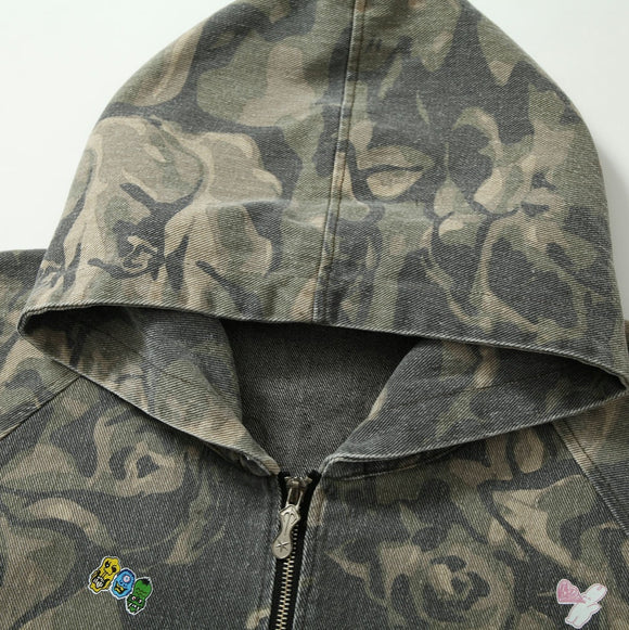 Chaqueta Camuflada con Parches Retro Graffiti