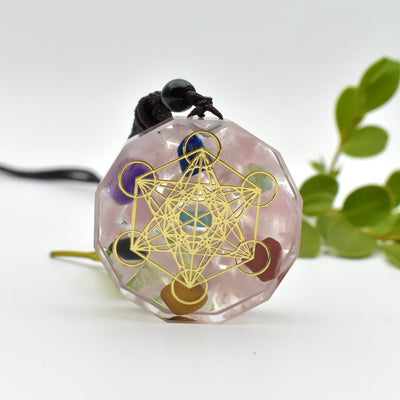 Collar de Orgonita con Gemas de Cristal para Sanación Reiki y Equilibrio de Chakras