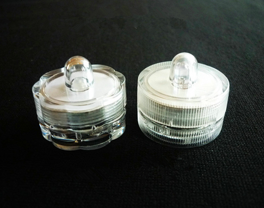 Linterna LED Multicolor Sumergible para Buceo - Image 3
