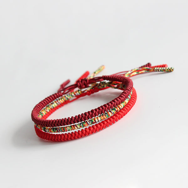 Nudo Chino Tradicional con Cuerda Roja - Amuleto de Buena Fortuna