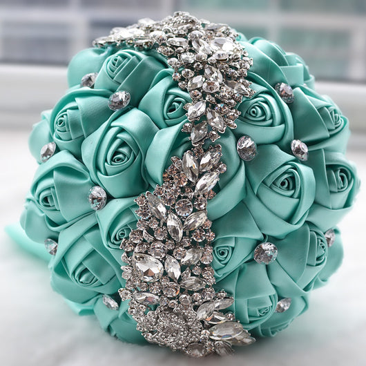 Novia con Ramo de Flores - Image 7