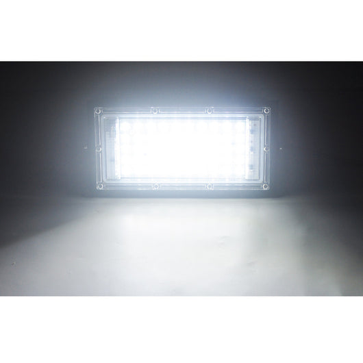 Reflector LED Exterior 50W Resistente al Agua - Image 5