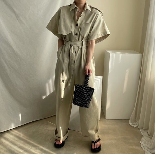 Jumpsuit de Trabajo Elegante con Cintura Ajustable y Múltiples Bolsillos