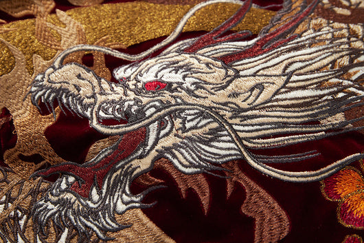 Chaqueta Beisbolera Hombre con Bordado de Dragones y Perla - Image 10
