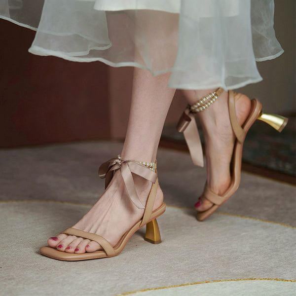 Sandalias de Tacón Grueso con Tira Perla Francesa y Cuero para Mujer