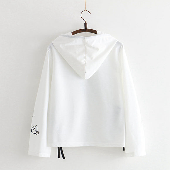 Blusa Escolar Holgada y Versátil