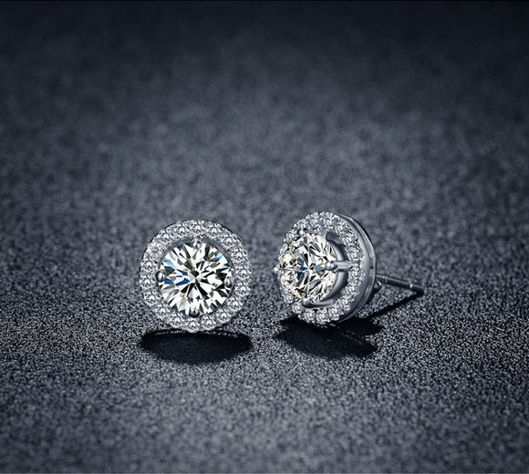 Aretes de Diamantes Clásicos