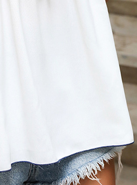 Camiseta Blanca Estampada de Talle Alto para Mujer - Image 9
