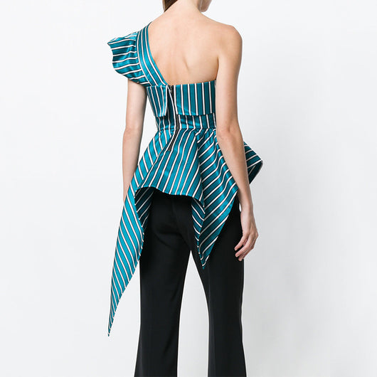 Blusa de Satén Asimétrica con Hombro Descubierto - Image 3