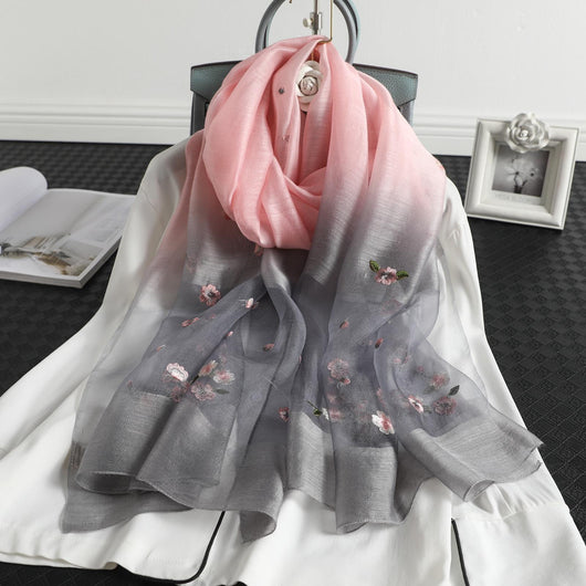 Pashmina de Seda y Lana con Bordado Degradado - Protección Solar - Image 8