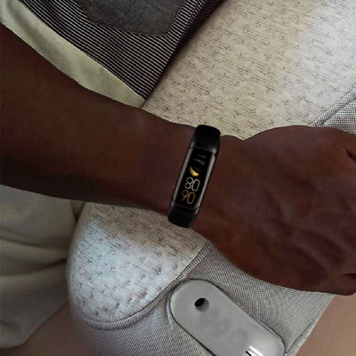 Reloj Deportivo Inteligente con Monitor de Salud Completo