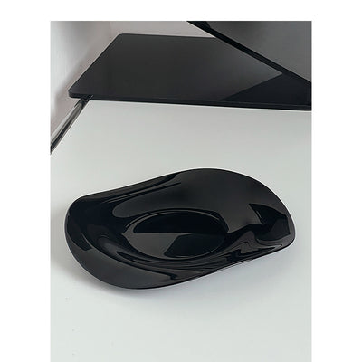 Cuenco Cerámico Irregular Negro Minimalista de Diseño Niche - Image 6