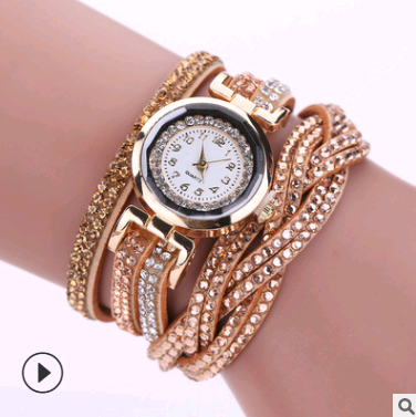 Reloj de moda para mujer con correa PU y detalles de diamantes retorcidos - Image 4