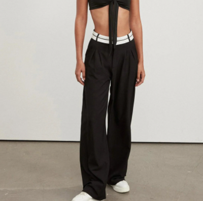 Traje Ejecutivo con Escote en V y Cintura Alta - Image 15