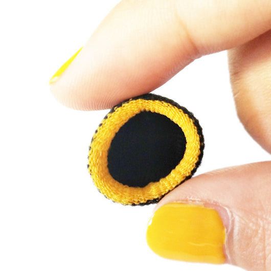 Protectores de Dedos Carbon Fiber para Gaming Negro y Amarillo - Image 3