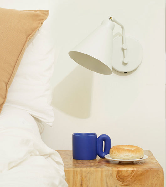 Taza Nórdica Azul Klein 3D - Vaso de Agua con Diseño Moderno - Image 3