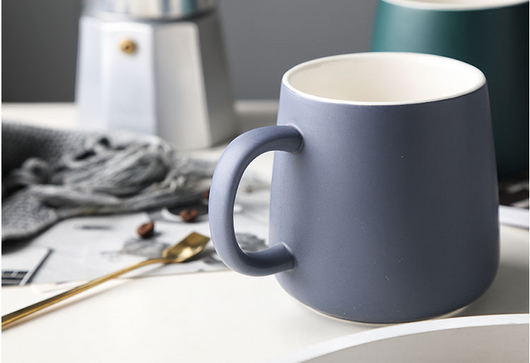 Cerámica Minimalista Nórdica con Diseño Contemporáneo - Image 14
