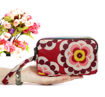 Billetera Táctil para Mujer con Tres Compartimentos y Bolsillo para Celular - Image 29