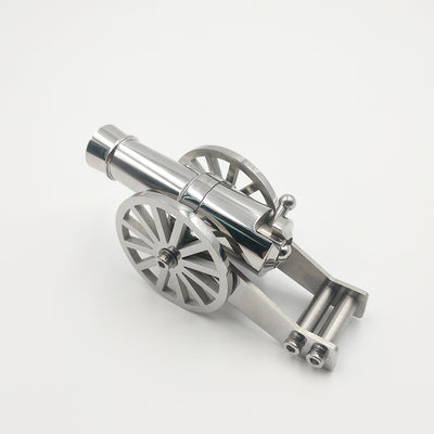 Modelo de Escritorio en Acero Inoxidable - Image 6
