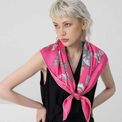 Pañuelo de Seda Estampado Fucsia - Image 5
