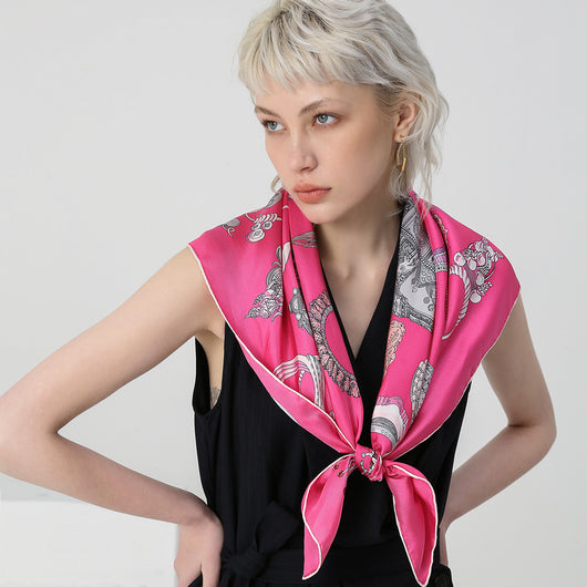 Pañuelo de Seda Estampado Fucsia - Image 5