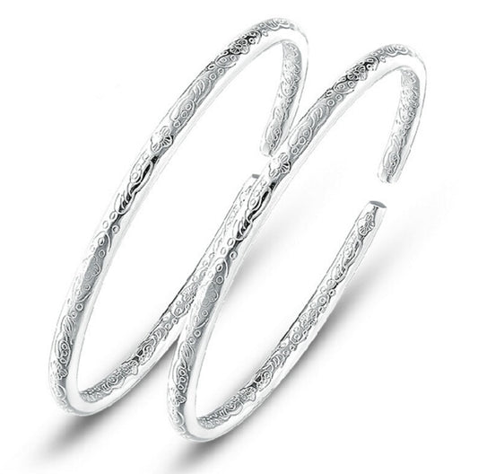 Pulsera de Plata Maciza con Diseño Minimalista Elegante