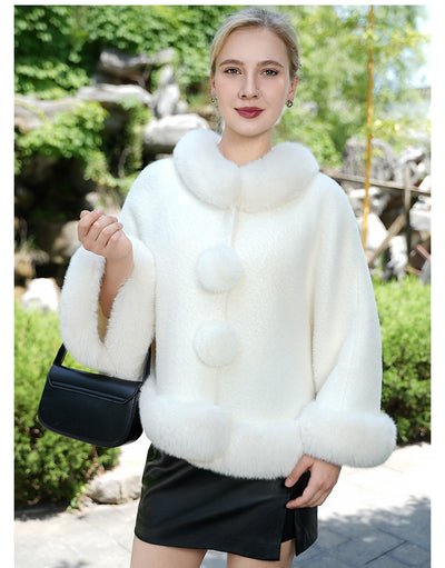 Capa Cardigan de Piel Blanca con Cuello de Peluche Estilo Inverness - Image 13