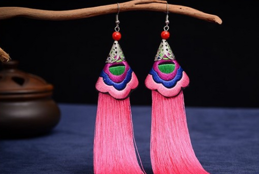 Aretes Étnicos con Borlas Artesanales - Image 14