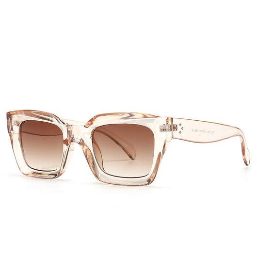 Clear square-framed glasses with a vintage style, featuring a plastic and metal frame and resin lenses. - Image 5