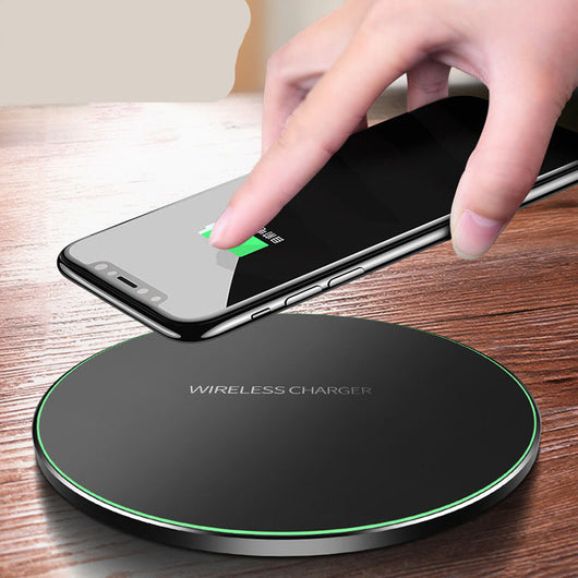 Cargador Inalámbrico Rápido para iPhone y Samsung - Image 10