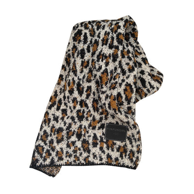 Pañuelo Triangular Estampado Leopardo - Abrigo Versátil para Primavera y Otoño - Image 5