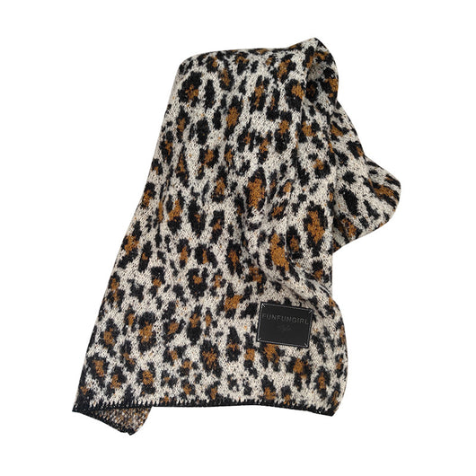 Pañuelo Triangular Estampado Leopardo - Abrigo Versátil para Primavera y Otoño - Image 5
