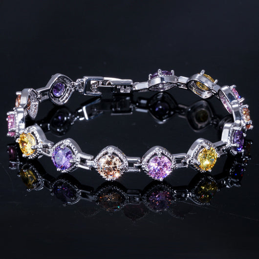 Pulsera de Oro Blanco con Circonita Cúbica y Cadena de Cristales Brillantes - Image 6