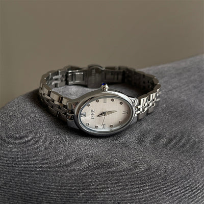 Reloj Elegante de Diseño Exclusivo con Esfera Pequeña y Detalles de Diamante - Image 13