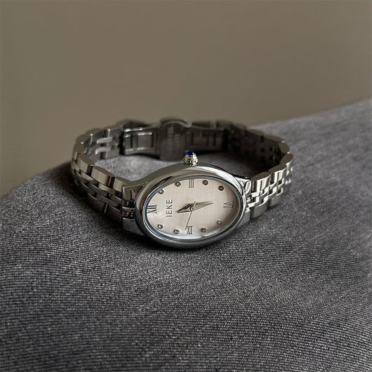 Reloj Elegante de Diseño Exclusivo con Esfera Pequeña y Detalles de Diamante - Image 13