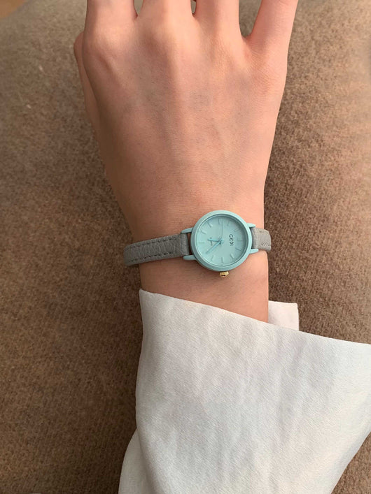 Reloj de Pulsera Minimalista Gris Azul para Mujer con Esfera Pequeña - Image 10