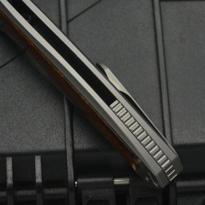 Cuchillo de Supervivencia Plegable Warhawk Acero Titanio para Camping y Outdoor - Image 8