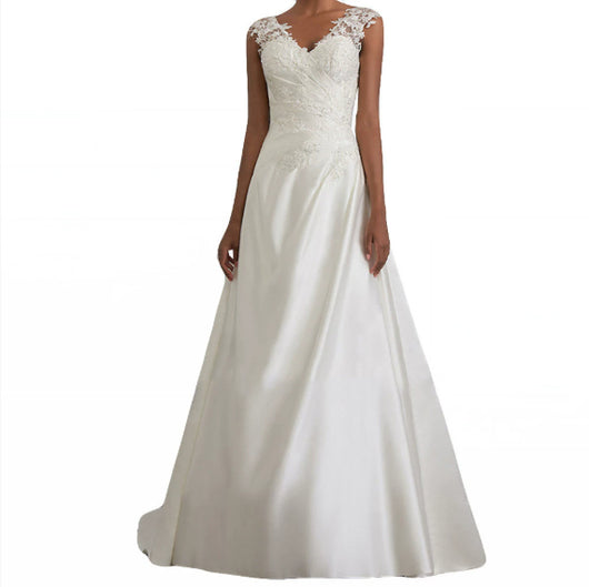 Vestido de Novia Sirena Asimétrico con Encaje y Cola Trailing - Image 8