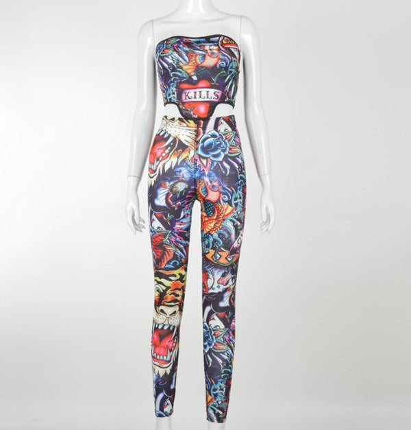 Traje Estampado Animal Print con Halter y Escote Invertido - Image 5