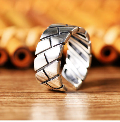 Anillo de Plata Geométrico Retro con Estilo Minimalista - Image 2