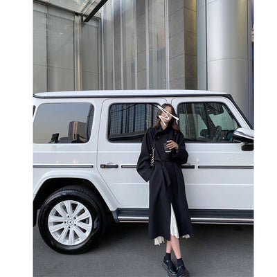 Gabardina Elegante de Largo Medio para Mujer - Estilo Aeropuerto - Image 3