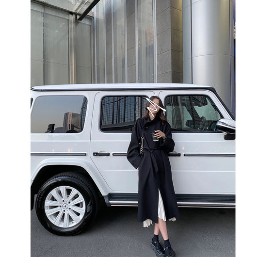 Gabardina Elegante de Largo Medio para Mujer - Estilo Aeropuerto - Image 3